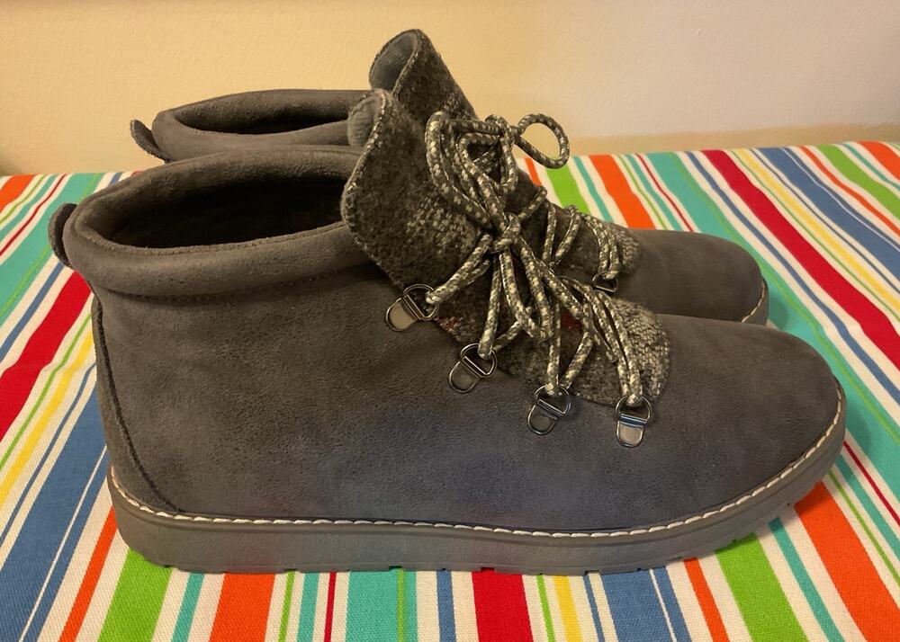 NEW! Womens SKECHERS BOBS ALPINE S'MORES Ankle Boots Size US 10 M Gray